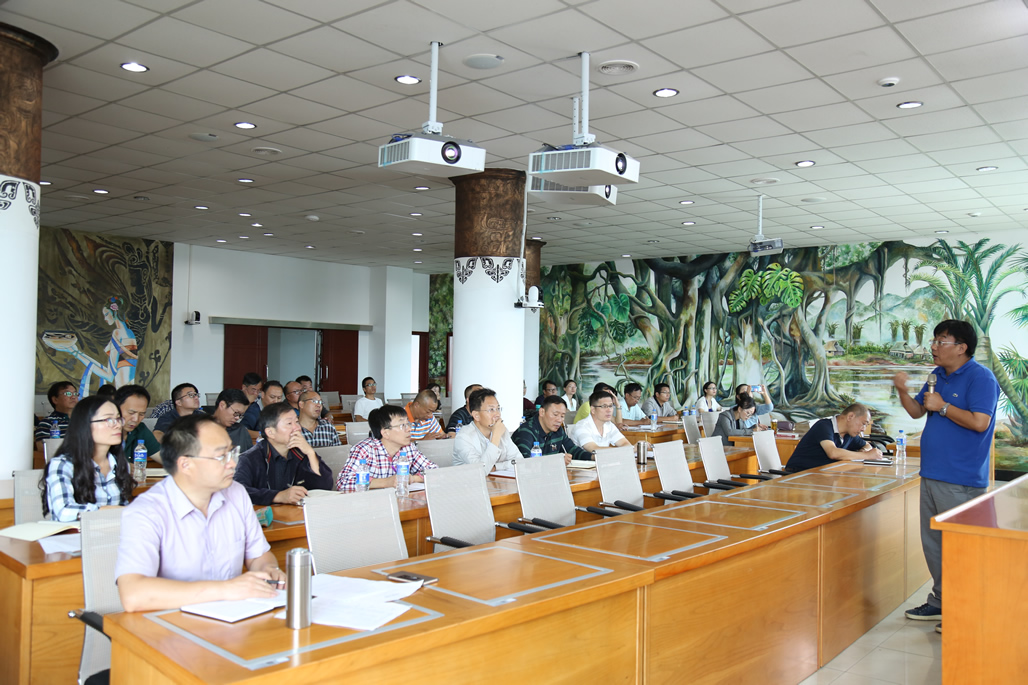 0Y8A2270.JPG 0Y8A2270.JPG