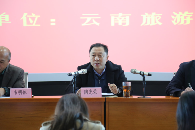 0Y8A8239.JPG 0Y8A8239.JPG