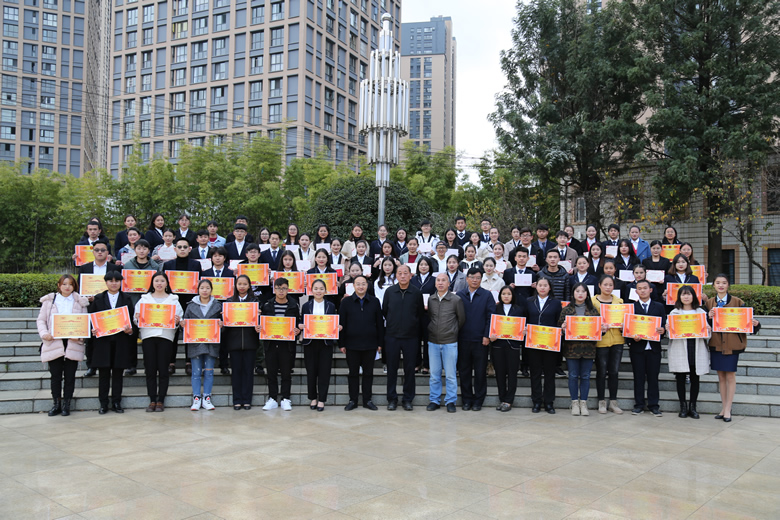 0Y8A8137.JPG 0Y8A8137.JPG